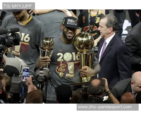 骑士与勇士谁更强大一场历史对决的深度分析与比较 骑士与勇士谁更强大一场历史对决的深度分析与比较